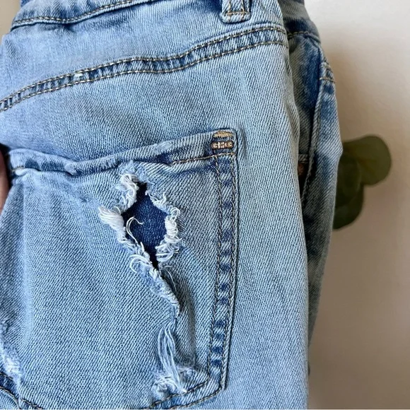 Garage Jeans - Picture 13 of 13